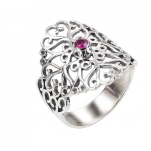 Rafael Jewelry Sterling Silver Ring with Ruby in Heart Cutouts Artistas e Marcas