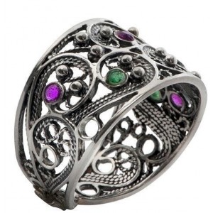 Sterling Silver Ring Filigree & Emeralds and Ruby by Rafael Jewelry Artistas e Marcas