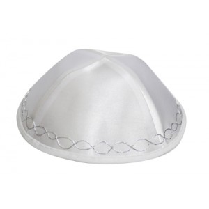 White Satin Kippah with Silver Wavy Lines and Four Large Sections Bar-Mitsvá
