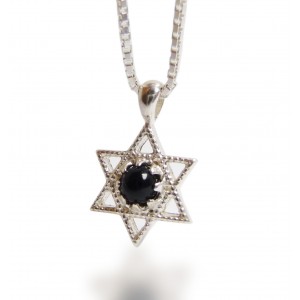 Star of David Pendant with Onyx Encrusted Stone Joias Judaicas